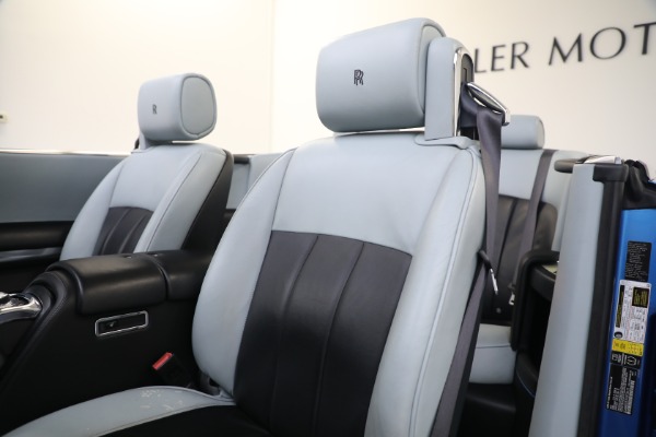 Used 2015 Rolls-Royce Phantom Drophead Coupe for sale Sold at Bentley Greenwich in Greenwich CT 06830 28