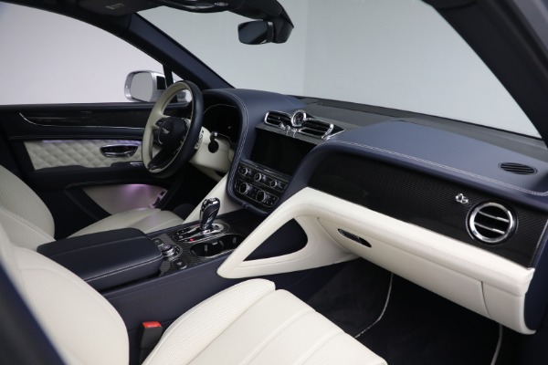 Used 2021 Bentley Bentayga V8 for sale Sold at Bentley Greenwich in Greenwich CT 06830 21