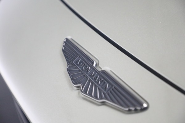 New 2025 Aston Martin Vantage for sale Sold at Bentley Greenwich in Greenwich CT 06830 19