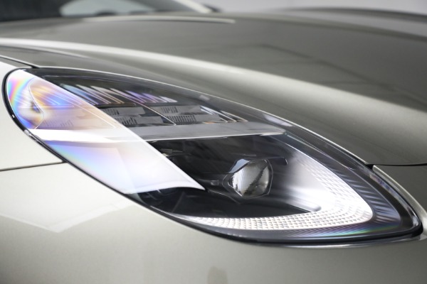 New 2025 Aston Martin Vantage for sale Sold at Bentley Greenwich in Greenwich CT 06830 26