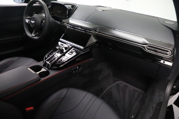 New 2025 Aston Martin Vantage for sale $235,300 at Bentley Greenwich in Greenwich CT 06830 23