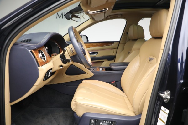 Used 2021 Bentley Bentayga V8 for sale Sold at Bentley Greenwich in Greenwich CT 06830 16