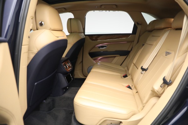 Used 2021 Bentley Bentayga V8 for sale Sold at Bentley Greenwich in Greenwich CT 06830 22