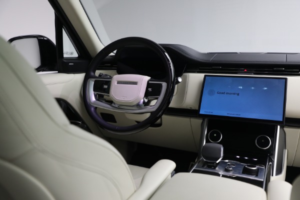 Used 2023 Land Rover Range Rover P530 SE for sale Sold at Bentley Greenwich in Greenwich CT 06830 27