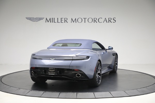 New 2025 Aston Martin DB12 Volante for sale $327,200 at Bentley Greenwich in Greenwich CT 06830 18