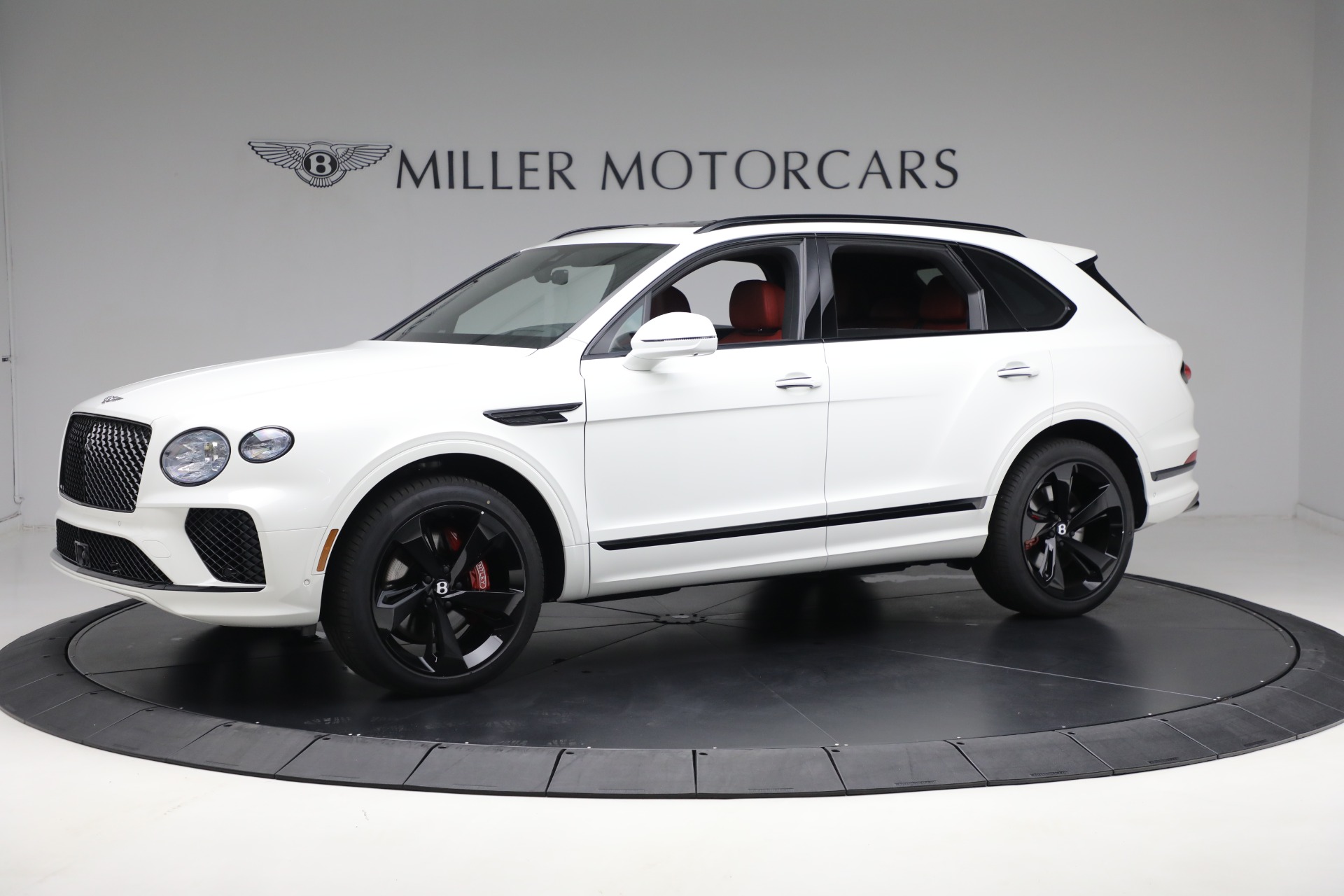 New 2025 Bentley Bentayga V8 For Sale (Special Pricing) | Bentley