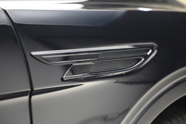 New 2024 Bentley Bentayga S V8 for sale Sold at Bentley Greenwich in Greenwich CT 06830 16