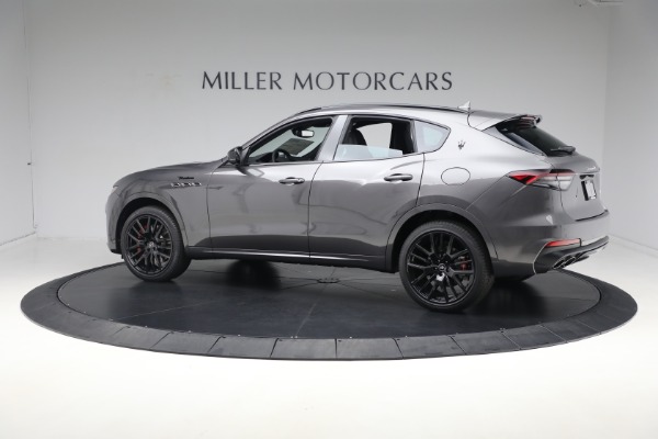 New 2024 Maserati Levante Modena Ultima for sale $97,855 at Bentley Greenwich in Greenwich CT 06830 10