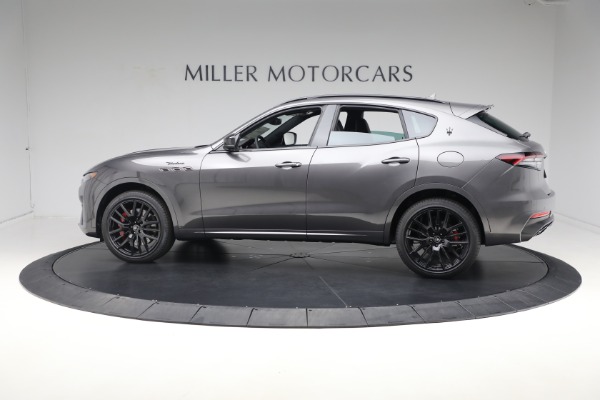 New 2024 Maserati Levante Modena Ultima for sale $97,855 at Bentley Greenwich in Greenwich CT 06830 9