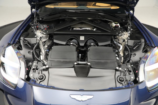 New 2025 Aston Martin Vantage for sale $243,200 at Bentley Greenwich in Greenwich CT 06830 24