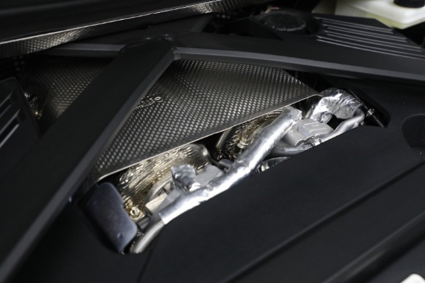 New 2025 Aston Martin Vantage for sale $243,200 at Bentley Greenwich in Greenwich CT 06830 27