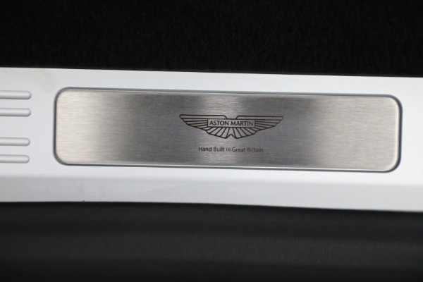 New 2025 Aston Martin Vantage for sale Sold at Bentley Greenwich in Greenwich CT 06830 20