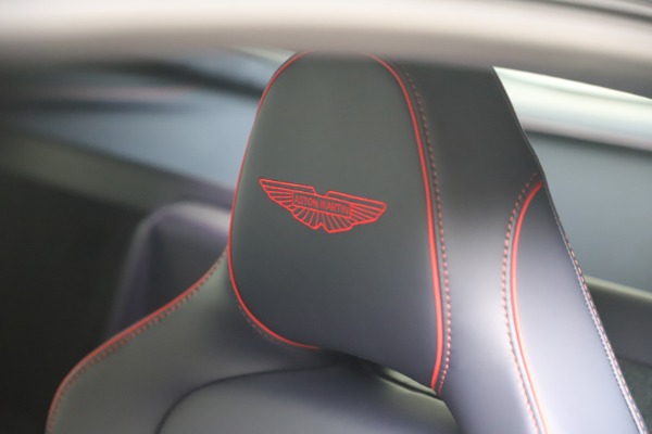 New 2025 Aston Martin Vantage for sale Call for price at Bentley Greenwich in Greenwich CT 06830 16