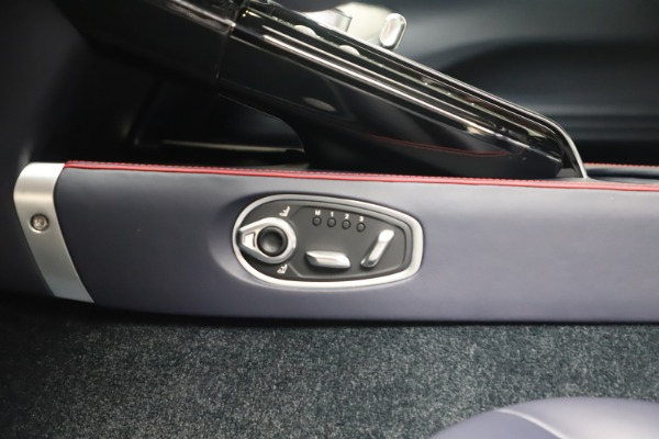 New 2025 Aston Martin Vantage for sale Call for price at Bentley Greenwich in Greenwich CT 06830 18