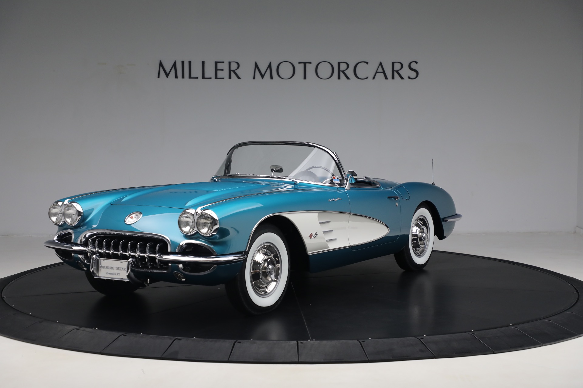 Used 1958 Chevrolet Corvette 283/290HP for sale Sold at Bentley Greenwich in Greenwich CT 06830 1