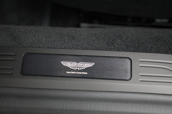 New 2025 Aston Martin Vantage for sale Sold at Bentley Greenwich in Greenwich CT 06830 19