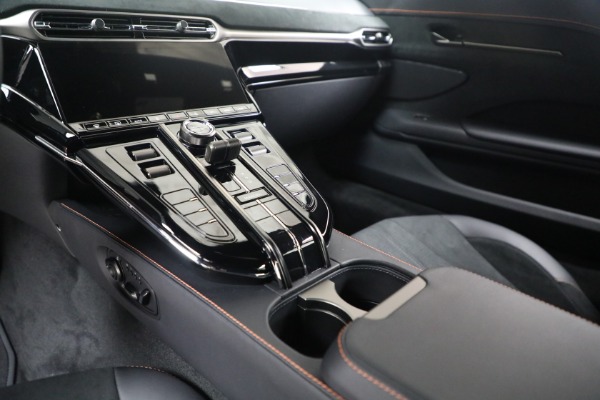 New 2025 Aston Martin Vantage for sale Sold at Bentley Greenwich in Greenwich CT 06830 22