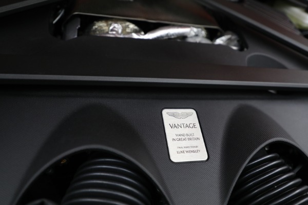 New 2025 Aston Martin Vantage for sale Sold at Bentley Greenwich in Greenwich CT 06830 27