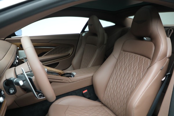 Used 2025 Aston Martin DB12 V8 for sale $245,900 at Bentley Greenwich in Greenwich CT 06830 15