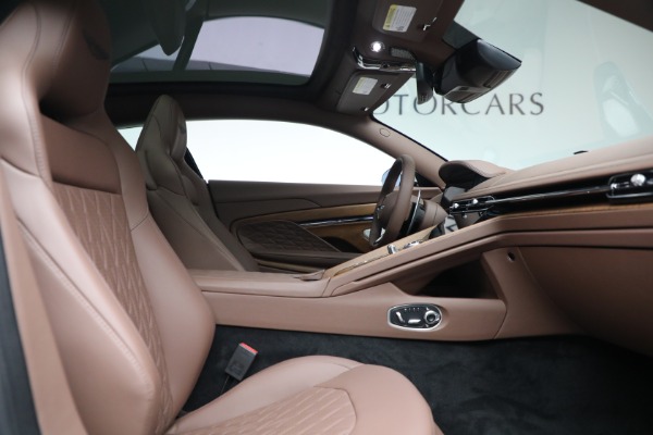 Used 2025 Aston Martin DB12 V8 for sale $245,900 at Bentley Greenwich in Greenwich CT 06830 25