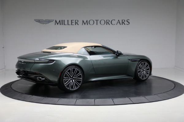 New 2025 Aston Martin DB12 Volante for sale $350,600 at Bentley Greenwich in Greenwich CT 06830 20