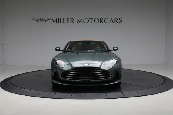 New 2025 Aston Martin DB12 Volante for sale $350,600 at Bentley Greenwich in Greenwich CT 06830 24