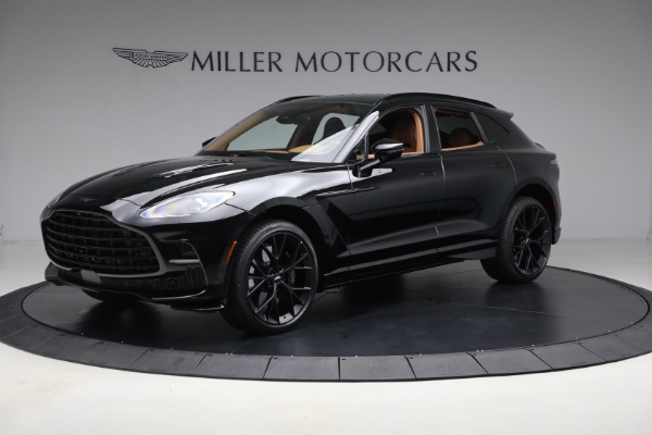 New 2025 Aston Martin DBX707  | Greenwich, CT
