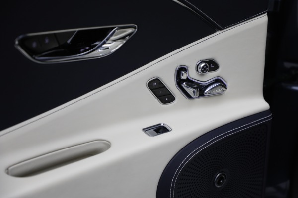 Used 2020 Bentley Flying Spur W12 for sale Sold at Bentley Greenwich in Greenwich CT 06830 26