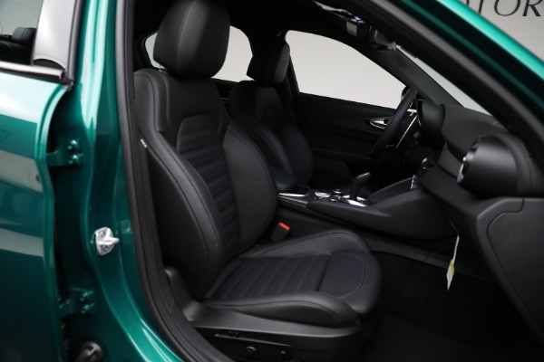 New 2024 Alfa Romeo Giulia Quadrifoglio for sale Sold at Bentley Greenwich in Greenwich CT 06830 13