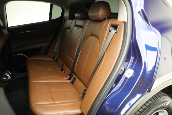 Used 2018 Alfa Romeo Stelvio for sale Sold at Bentley Greenwich in Greenwich CT 06830 14