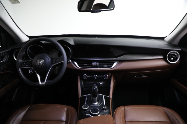 Used 2018 Alfa Romeo Stelvio for sale Sold at Bentley Greenwich in Greenwich CT 06830 17
