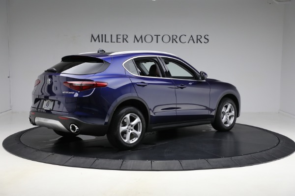Used 2018 Alfa Romeo Stelvio for sale Sold at Bentley Greenwich in Greenwich CT 06830 4