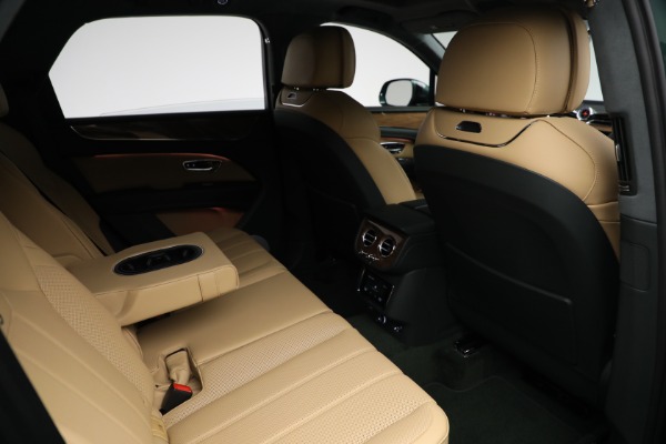 New 2025 Bentley Bentayga V8 for sale $249,525 at Bentley Greenwich in Greenwich CT 06830 28