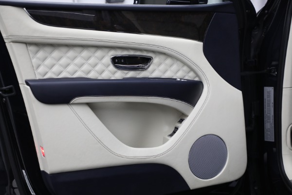 Used 2021 Bentley Bentayga Speed for sale Sold at Bentley Greenwich in Greenwich CT 06830 17