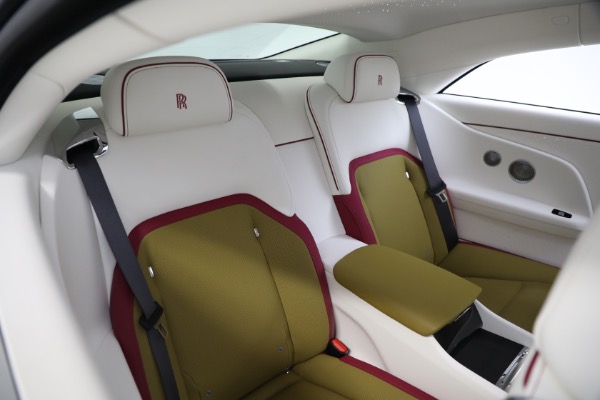 Used 2025 Rolls-Royce Spectre for sale $409,900 at Bentley Greenwich in Greenwich CT 06830 21