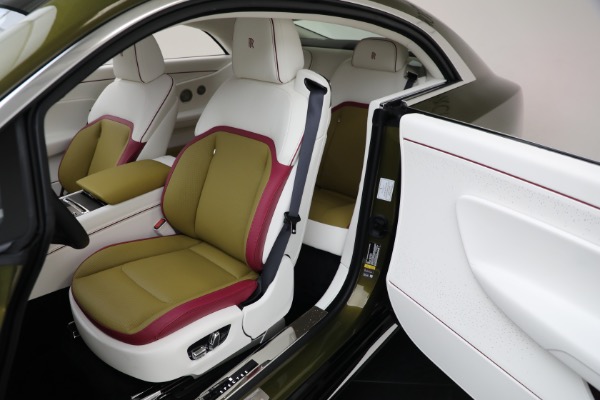 Used 2025 Rolls-Royce Spectre for sale $409,900 at Bentley Greenwich in Greenwich CT 06830 4