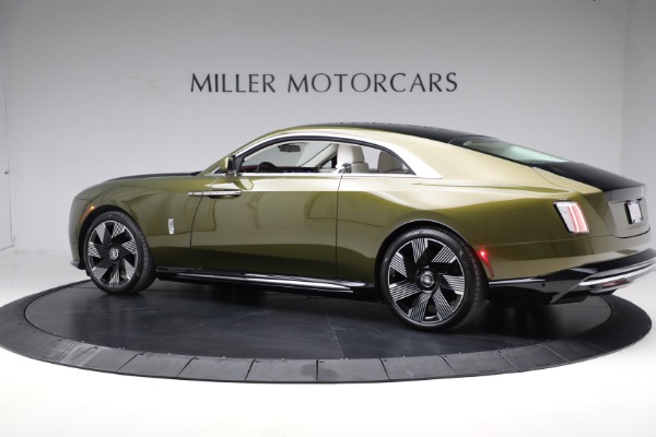 Used 2025 Rolls-Royce Spectre for sale $409,900 at Bentley Greenwich in Greenwich CT 06830 6