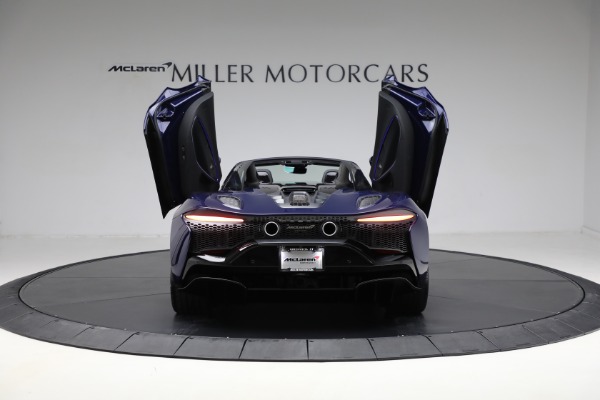 New 2025 McLaren Artura Spider TechLux for sale $327,158 at Bentley Greenwich in Greenwich CT 06830 17