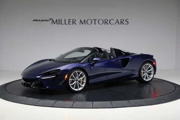 New 2025 McLaren Artura Spider TechLux for sale $327,158 at Bentley Greenwich in Greenwich CT 06830 2