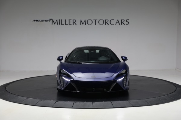 New 2025 McLaren Artura Spider TechLux for sale $327,158 at Bentley Greenwich in Greenwich CT 06830 21