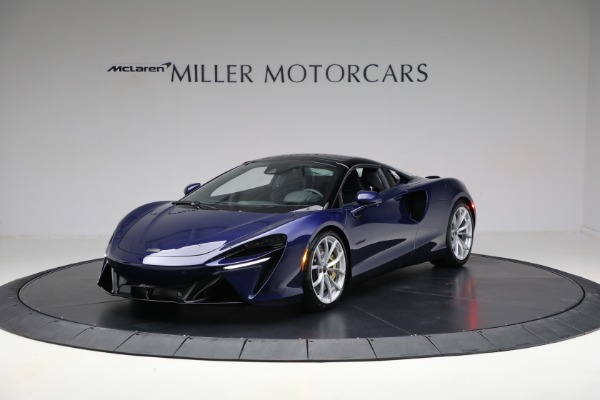 New 2025 McLaren Artura Spider TechLux for sale $327,158 at Bentley Greenwich in Greenwich CT 06830 22
