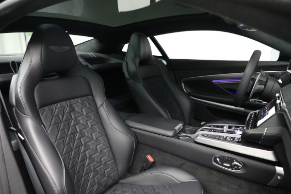 New 2025 Aston Martin Vanquish for sale $481,600 at Bentley Greenwich in Greenwich CT 06830 23