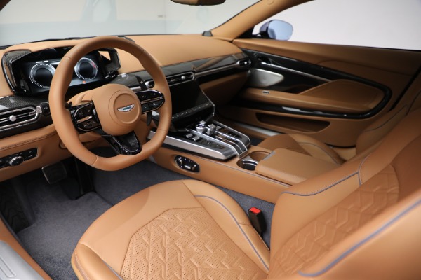 New 2025 Aston Martin Vanquish for sale $528,500 at Bentley Greenwich in Greenwich CT 06830 15