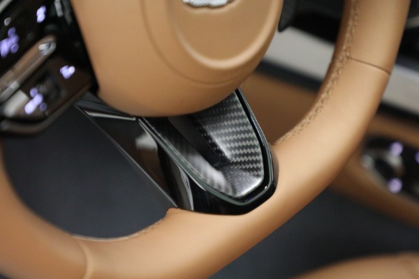 New 2025 Aston Martin Vanquish for sale $528,500 at Bentley Greenwich in Greenwich CT 06830 26