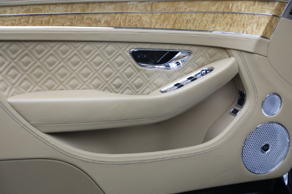 Used 2021 Bentley Continental GTC W12 for sale Sold at Bentley Greenwich in Greenwich CT 06830 27