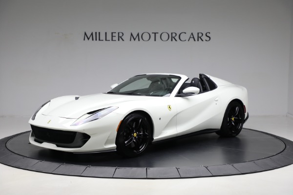 Used 2023 Ferrari F8 Spider  | Greenwich, CT