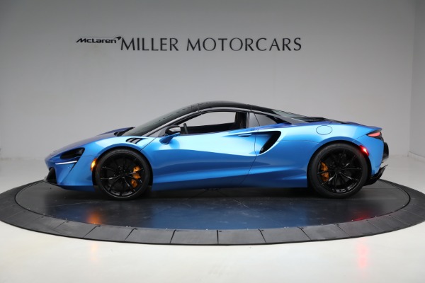 New 2025 McLaren Artura Spider TechLux for sale $326,498 at Bentley Greenwich in Greenwich CT 06830 23