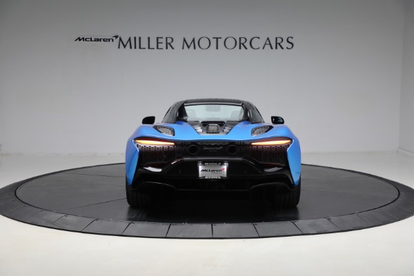 New 2025 McLaren Artura Spider TechLux for sale $326,498 at Bentley Greenwich in Greenwich CT 06830 25