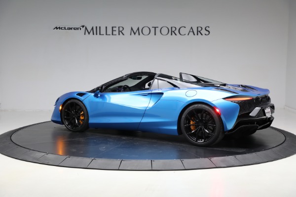 New 2025 McLaren Artura Spider TechLux for sale $326,498 at Bentley Greenwich in Greenwich CT 06830 4