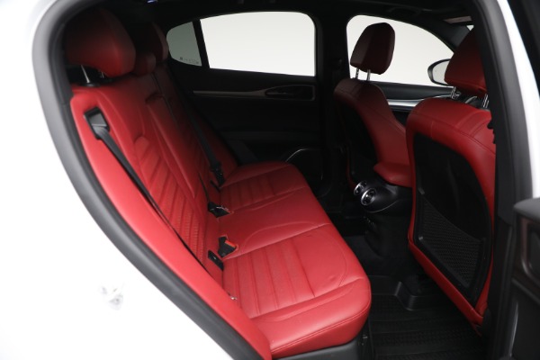 Used 2022 Alfa Romeo Stelvio Veloce for sale Sold at Bentley Greenwich in Greenwich CT 06830 14